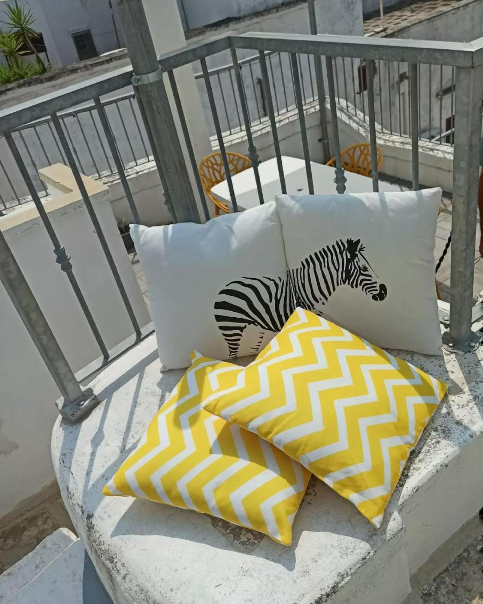 Bianco Sale Holiday Home - Seaview Terraces Остуни Екстериор снимка